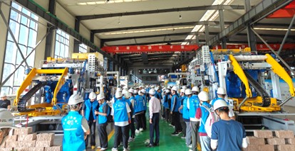 စက်မှုလုပ်ငန်းပညာရေးပေါင်းစည်းမှုသည်စမတ်ထုတ်လုပ်မှုအတွက်အရှိန်အဟုန်ကိုလောင်ကျွမ်းစေသည်